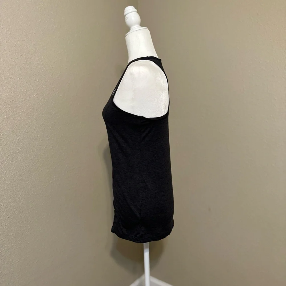 Reebok Grey Training Tank Top Size: Small - Picture 3 of 7